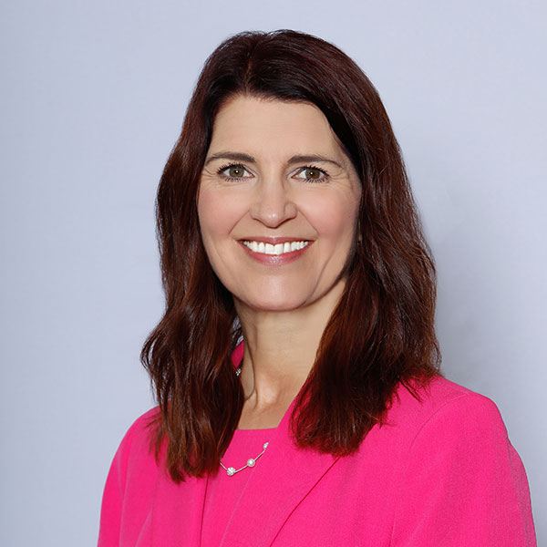 Headshot of Lynelle Johnson