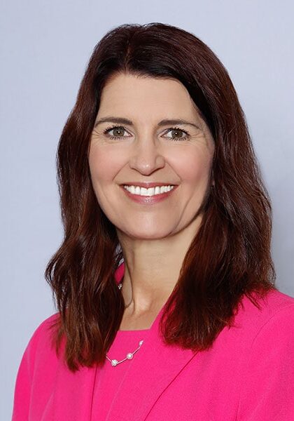 Headshot of Lynelle Johnson